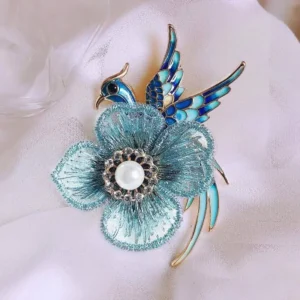 Brooch 2