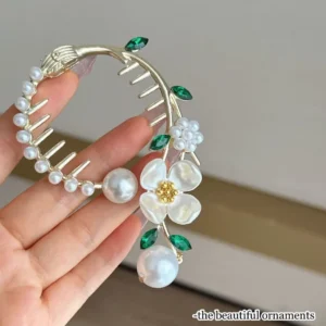 Pearl Ball Hair Clip 2